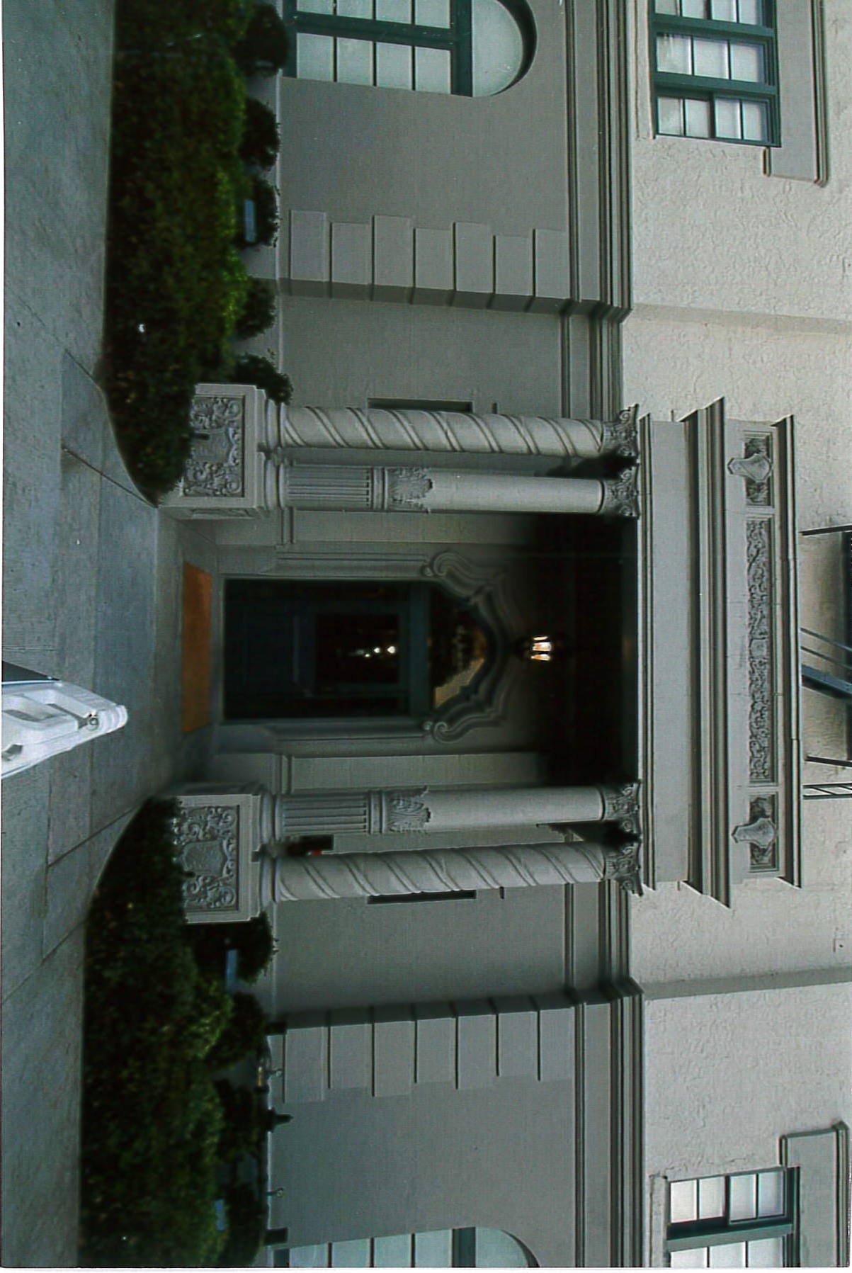 After Commodore Apts entry doorway